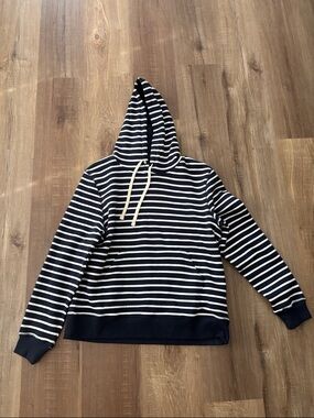 Amazon Essentials Navy & White Striped Crewneck Hoodie